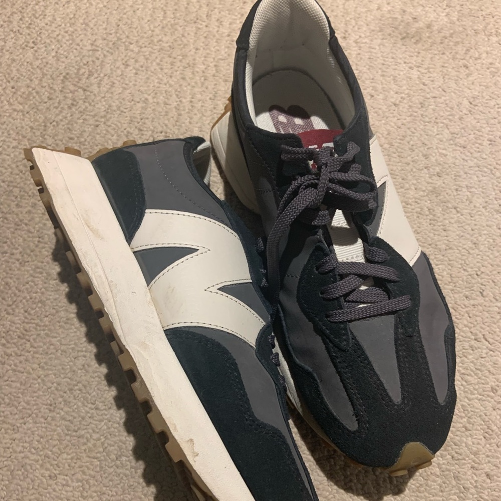 New Balance 327s. Gently used. Size 8 (W).